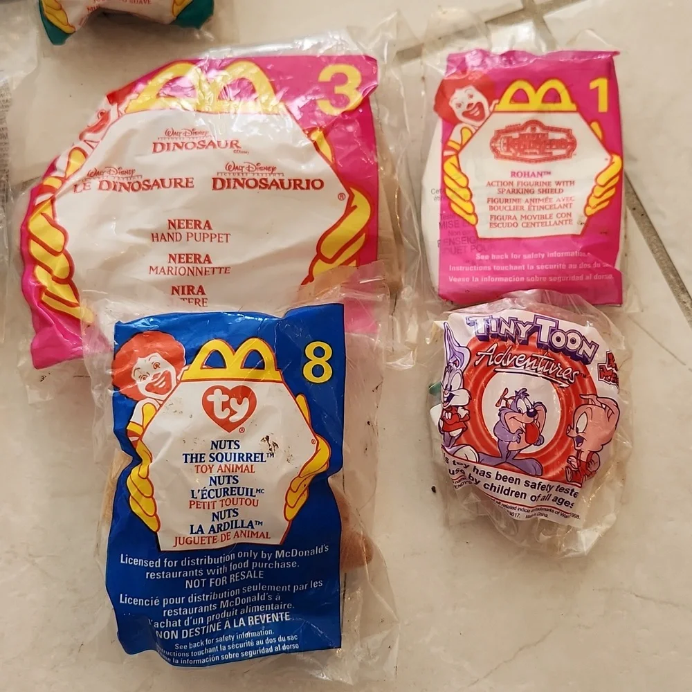 Vtg 32 Happy Meal Toys Late 1990s McDonald's Burger King Taco Bell Chick-fil-A - Picture 7 of 9
